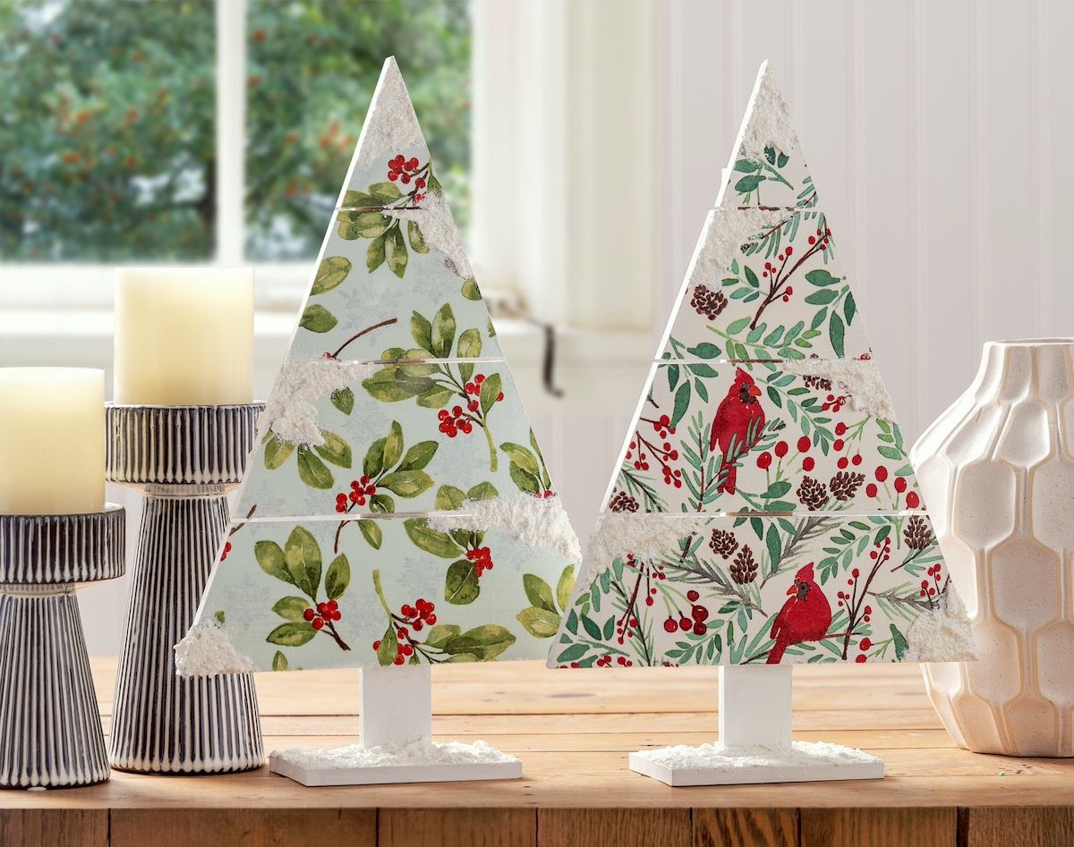 Christmas tree mantel decoration