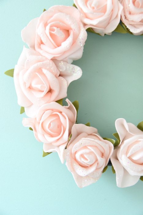 Looking to create a spring or summer wreath? This charming pink floral wreath is an easy DIY task utilizing dollar store supplies. It would be absolutely adorable for baby shower or bridal shower adornments! Click here for the comprehensive how-to guide on the blog.