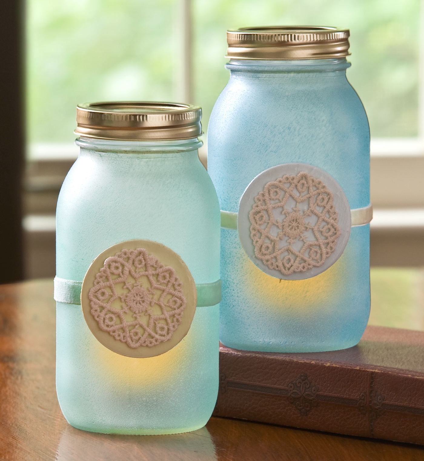 imitation sea glass mason jar lanterns