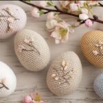 Embroidering crocheted Easter eggs made easy: This is how it works