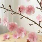 Making cherry blossoms out of napkins: instructions & tips